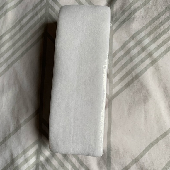 **FREE ADD ON** Wax Strips (pack of 100) - Picture 5 of 5